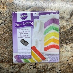 Wilton Easy Layers Cake Pan Set with Rainbow Colors